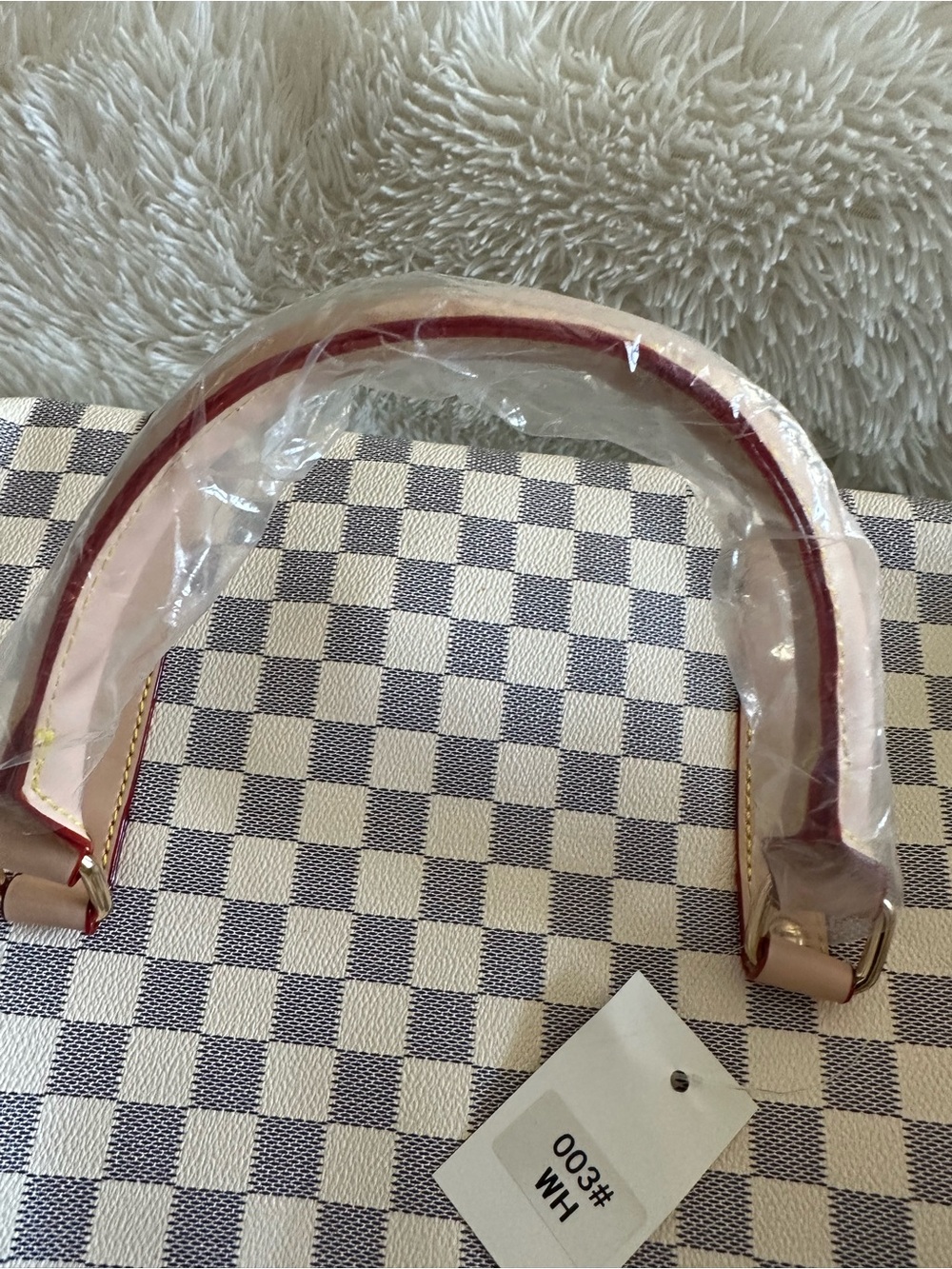 Checkered Weekender Bag in Beige and Pink
WALMART - Picture 4 of 7